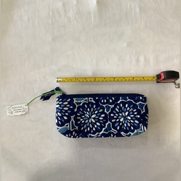 NWT Vera Bradley Petal Splash Brush & Pencil - Picture 2 of 5